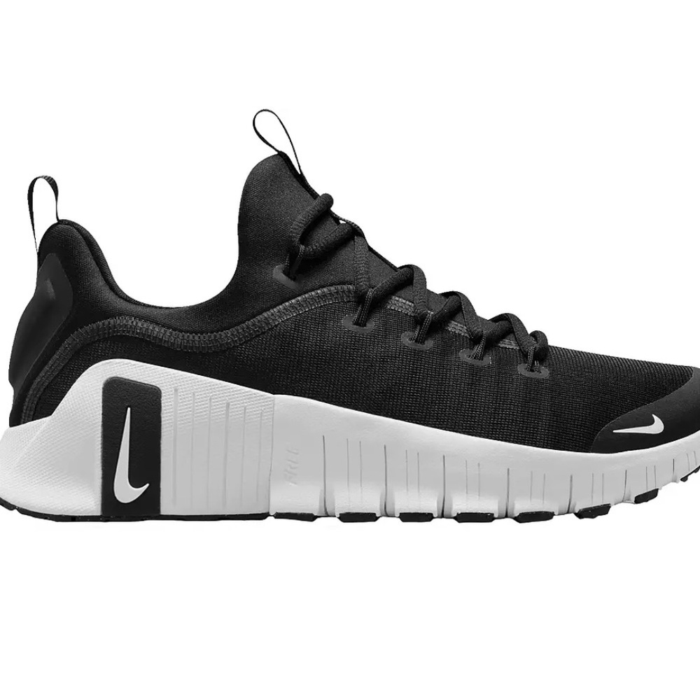 Nike Dual-Tone Black and White Trainers
